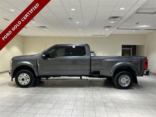 2023 Ford F-450 Lariat