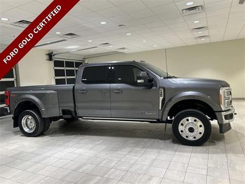 2023 Ford F-450 Lariat