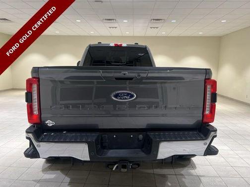 2023 Ford F-450 Lariat