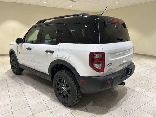 Oxford White 2026 Ford Bronco Sport Badlands