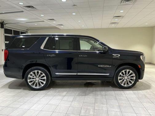 Midnight Blue Metallic 2021 GMC Yukon Denali