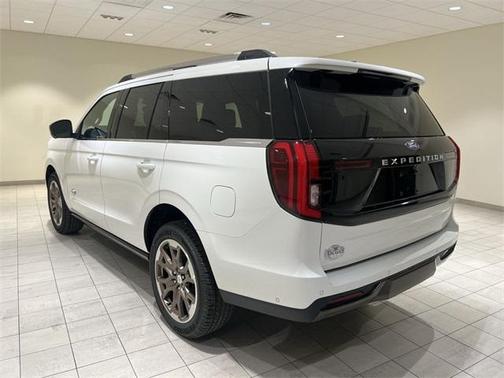 2025 Ford Expedition King Ranch