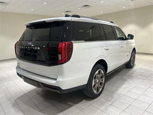 2025 Ford Expedition King Ranch