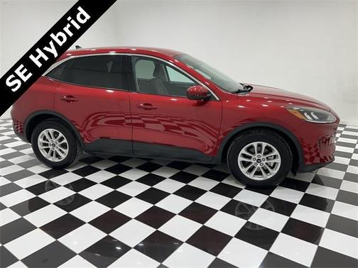 2021 Ford Escape SE
