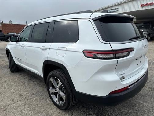Bright White Clearcoat 2026 Jeep Grand Cherokee L Limited