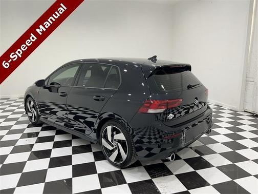 2023 Volkswagen Golf GTI 2.0T SE