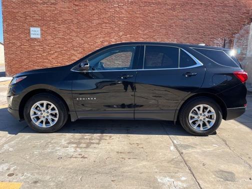 Mosaic Black Metallic 2018 Chevrolet Equinox LT