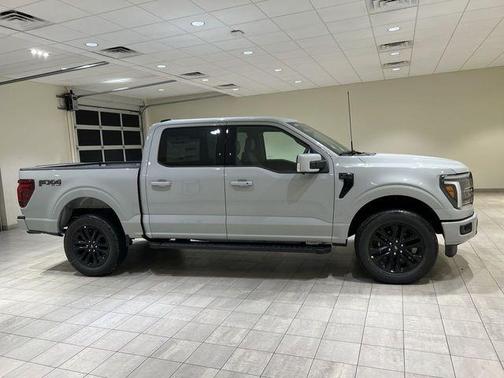 Avalanche 2026 Ford F-150 Lariat