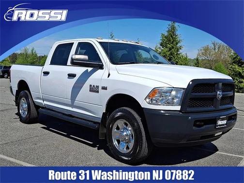 2017 RAM 2500 Tradesman Crew Cab 4x4 64' Box