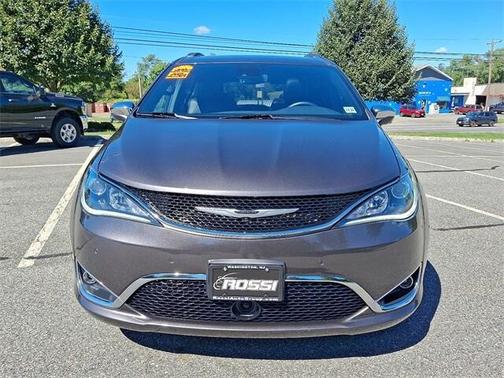 2020 Chrysler Pacifica 35th Anniversary Limited