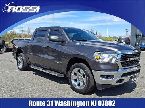 2022 RAM 1500 Big Horn Crew Cab 4x4 57' Box