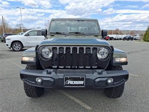 2022 Jeep Gladiator Willys Sport 4x4