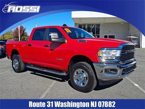 2024 RAM 2500 Big Horn Crew Cab 4x4 64' Box