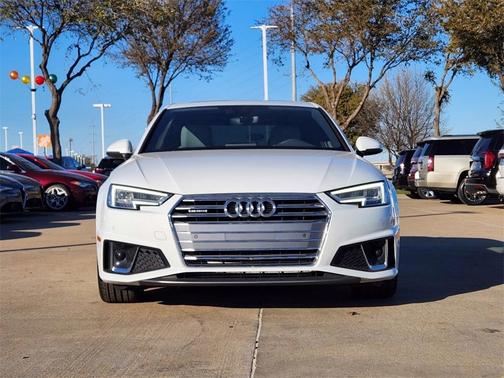 Photo 2 of 32 of 2019 Audi A4 2.0T Premium Plus