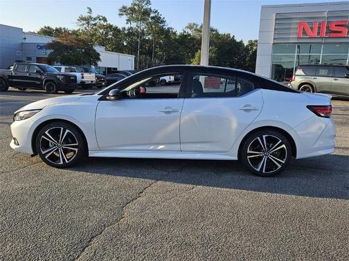 2022 Nissan Sentra SR