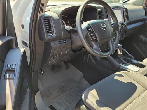 2023 Nissan Frontier S