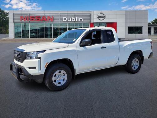 2023 Nissan Frontier S