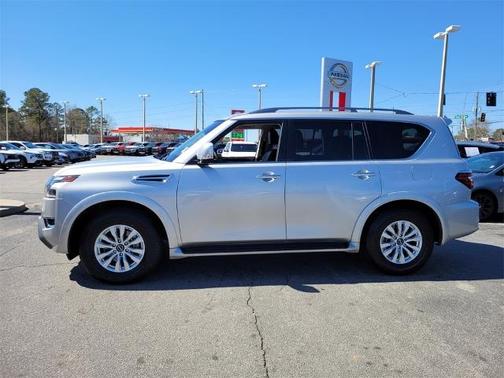 2023 Nissan Armada SV