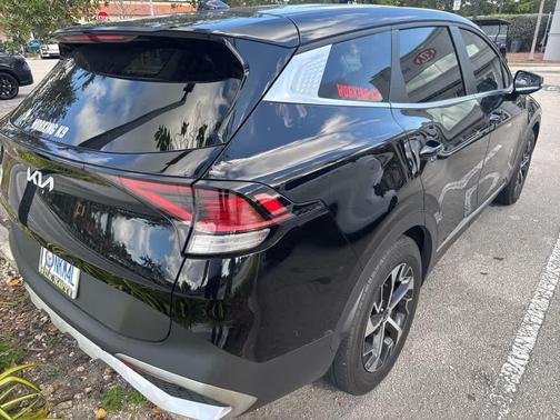 2024 Kia Sportage EX