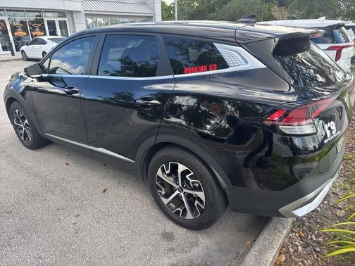 2024 Kia Sportage EX