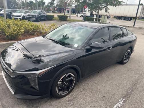 2025 Kia K4 EX