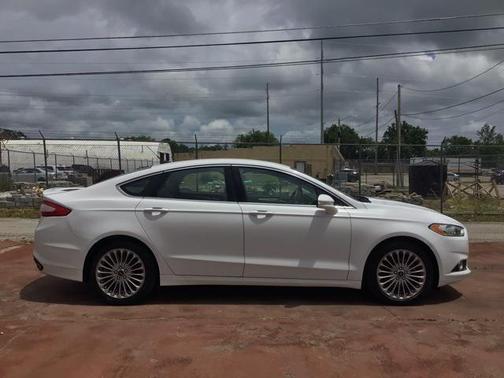 2016 Ford Fusion Titanium