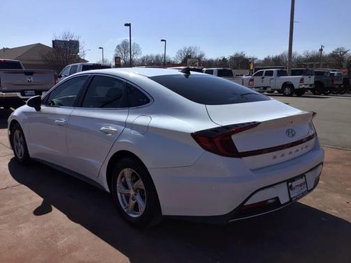 2021 Hyundai SONATA SE