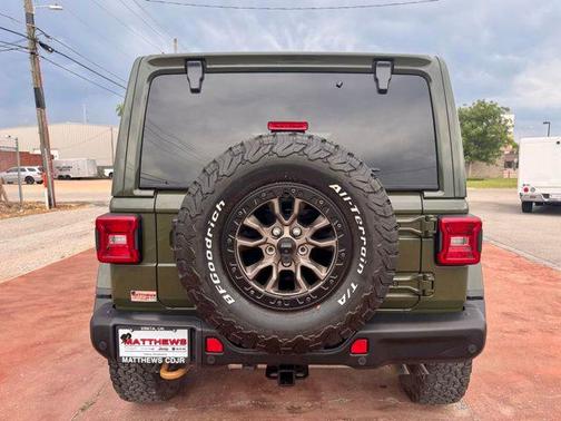 Sarge Green Clearcoat 2023 Jeep Wrangler Rubicon 392