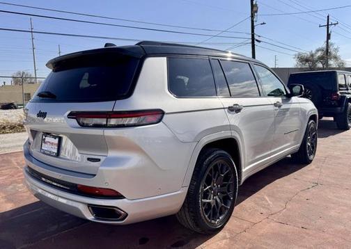 2025 Jeep Grand Cherokee L Summit Reserve