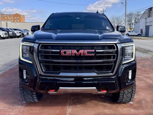 2022 GMC Yukon 4WD AT4