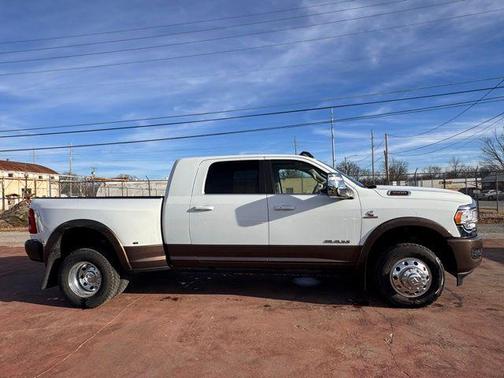 Bright White Clearcoat 2024 RAM 3500 Longhorn