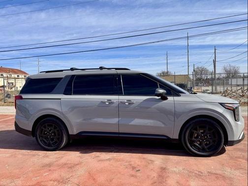 2025 Kia Carnival Hybrid SX