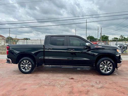 Black 2025 Chevrolet Silverado 1500 LT