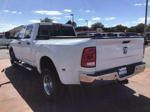 2018 RAM 3500 Tradesman Crew Cab 4x4 8' Box