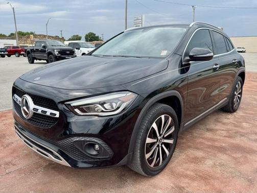 2021 Mercedes-Benz GLA 250 Base 4MATIC