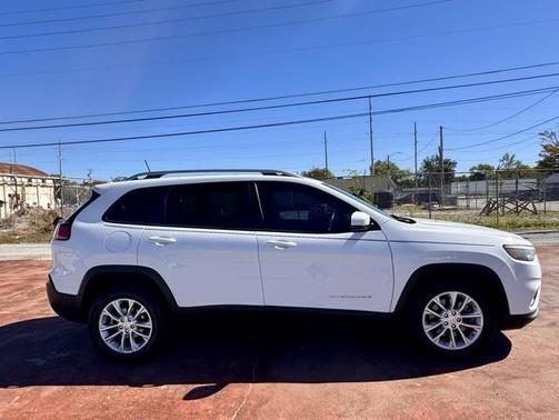 2020 Jeep Cherokee Latitude