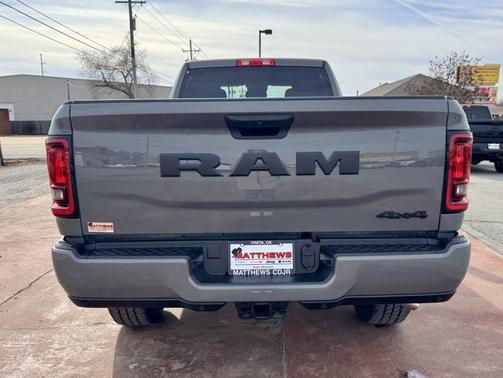 2026 RAM 2500 Black Express Crew Cab 4x4 8' Box