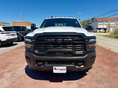 Bright White Clearcoat 2027 RAM 3500 Tradesman