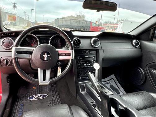 2006 Ford Mustang GT Premium