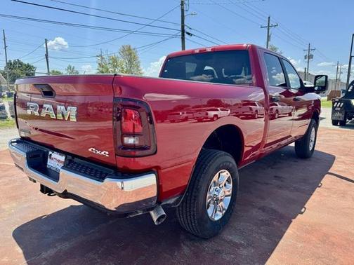 2025 RAM 2500 Big Horn Crew Cab 4x4 6'4' Box