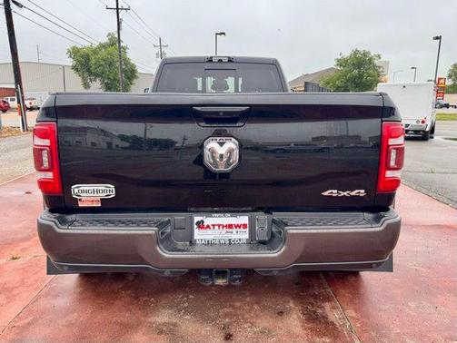 Diamond Black Crystal Pearlcoat 2024 RAM 3500 Longhorn