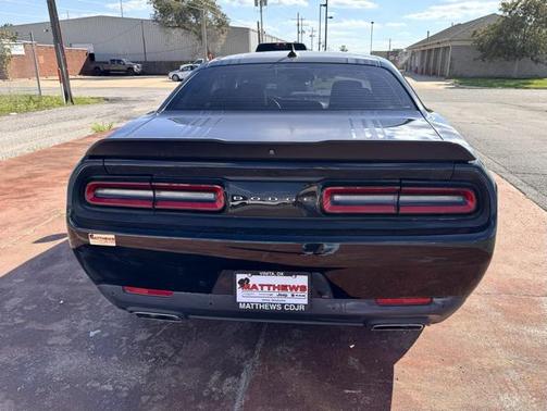 2016 Dodge Challenger R/T