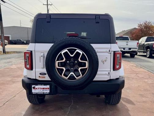 2024 Ford Bronco Outer Banks