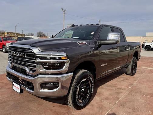 2026 RAM 2500 Laramie Crew Cab 4x4 6'4' Box