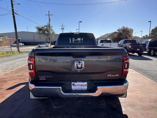 2023 RAM 3500 Big Horn Crew Cab 4x4 8' Box