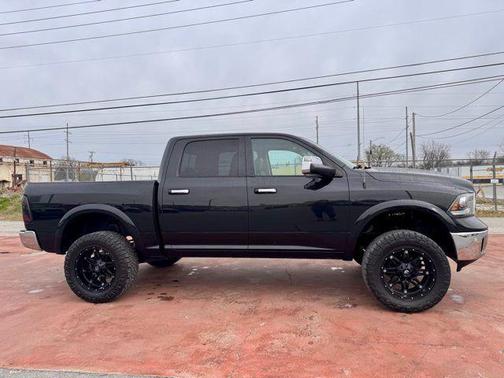 2016 RAM 1500 Laramie