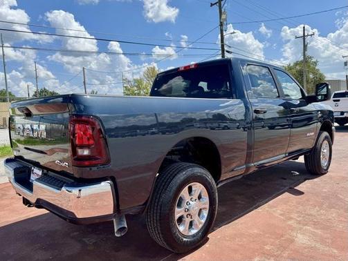 2025 RAM 2500 Big Horn Crew Cab 4x4 6'4' Box