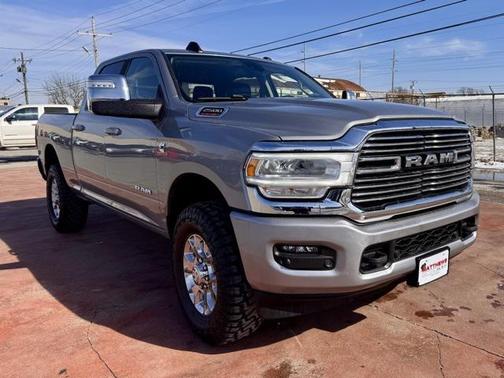 2024 RAM 2500 Laramie Crew Cab 4x4 6'4' Box