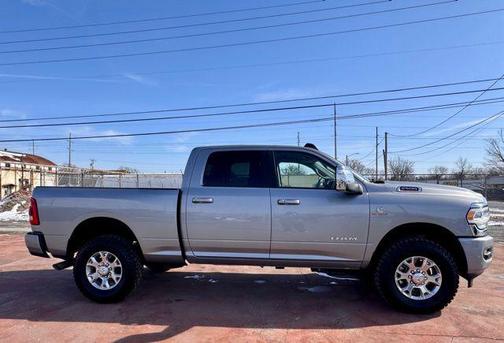 2024 RAM 2500 Laramie Crew Cab 4x4 6'4' Box