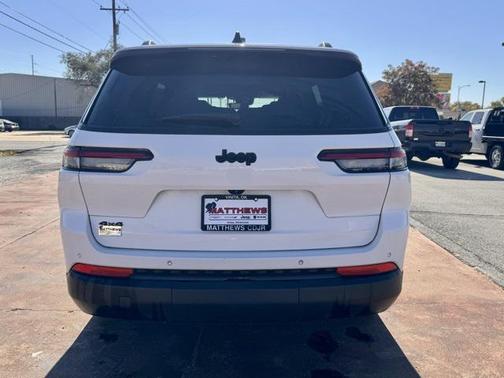 2024 Jeep Grand Cherokee L Altitude